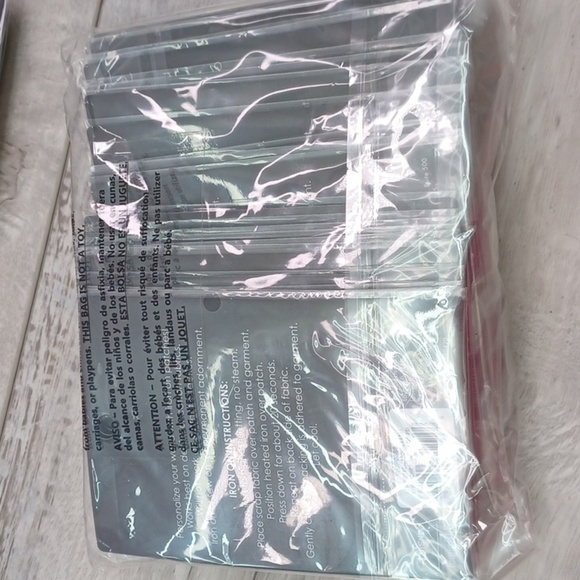 Loungefly 25 Pack Disney Iron On Patches NIP - Picture 13 of 13